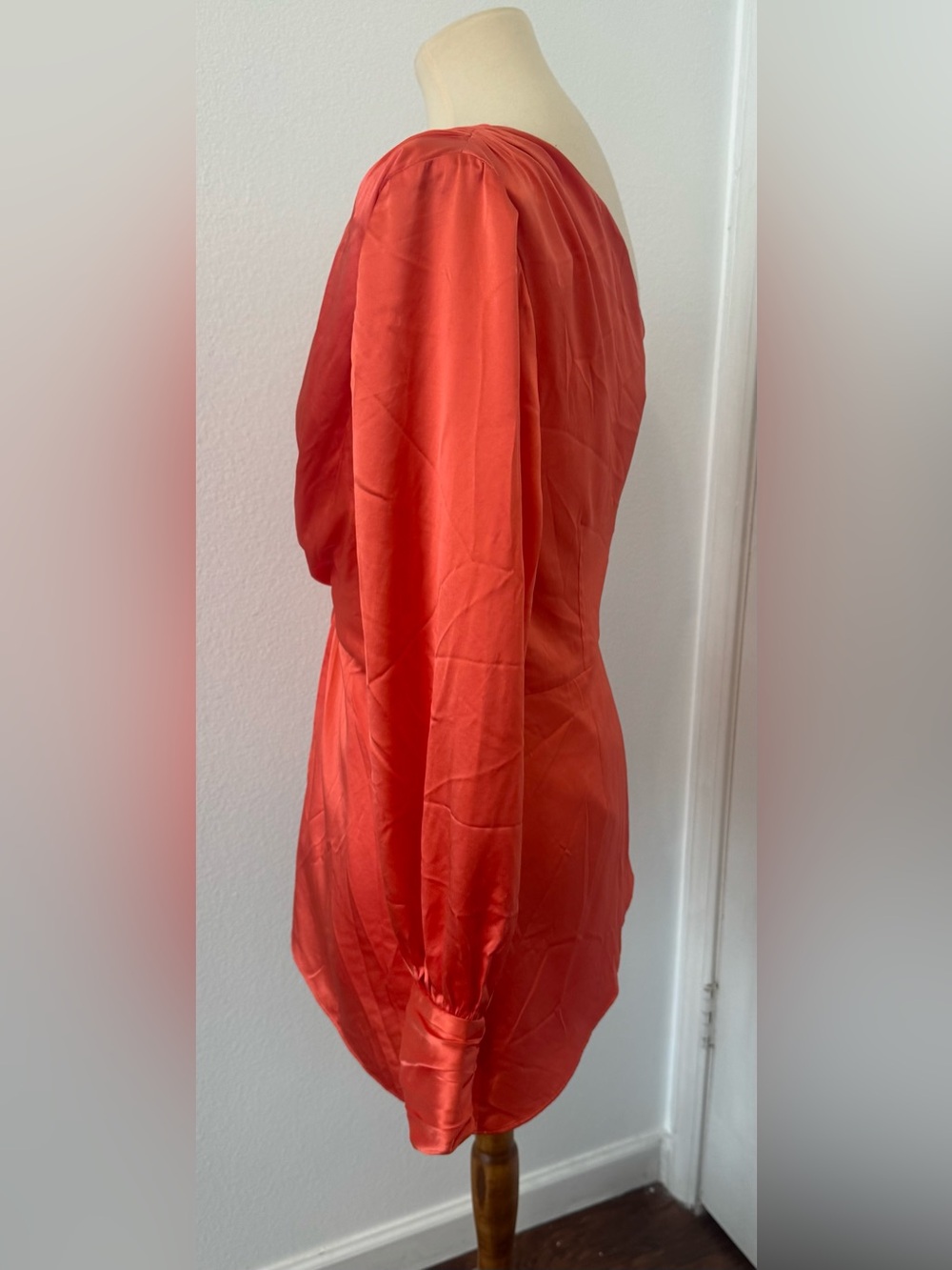 Cinq a Sept One Sleeve Silk Top Neon Coral Asymmetrical Hem Twist Front NWT Med - Picture 2 of 12